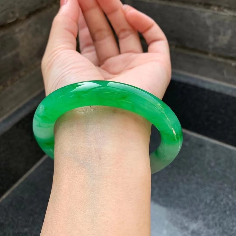 Bracelets - Натуральный бирманский нефритовый браслет, класс А,