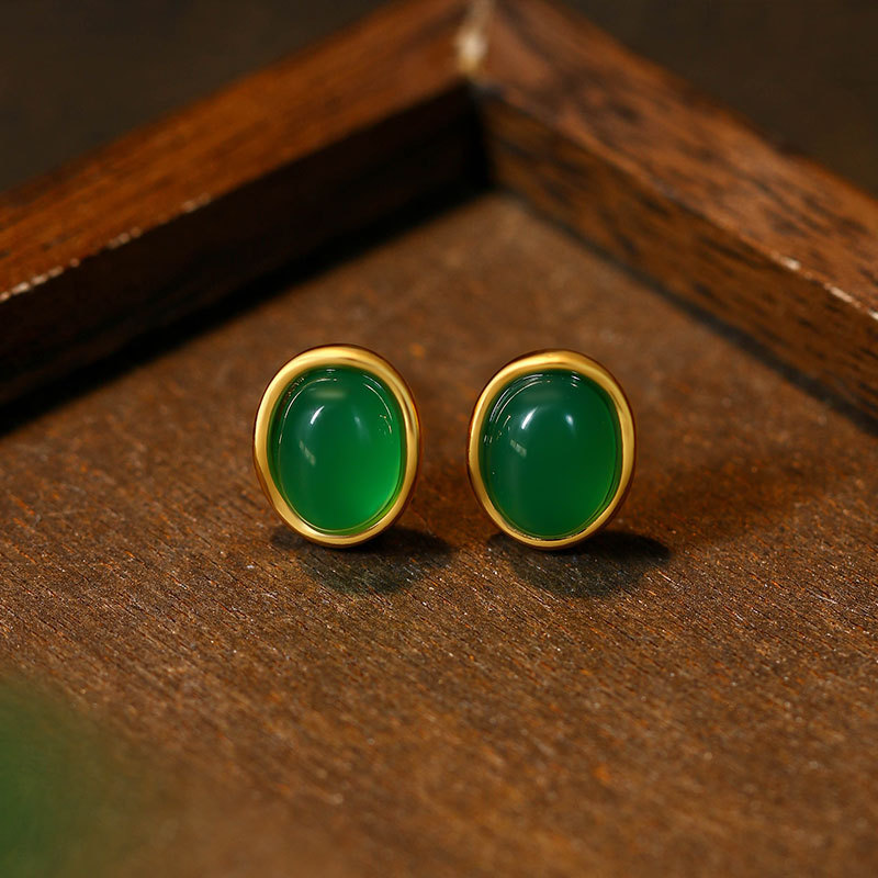 Серьги из зеленого натуральног – обзор и цена Earrings