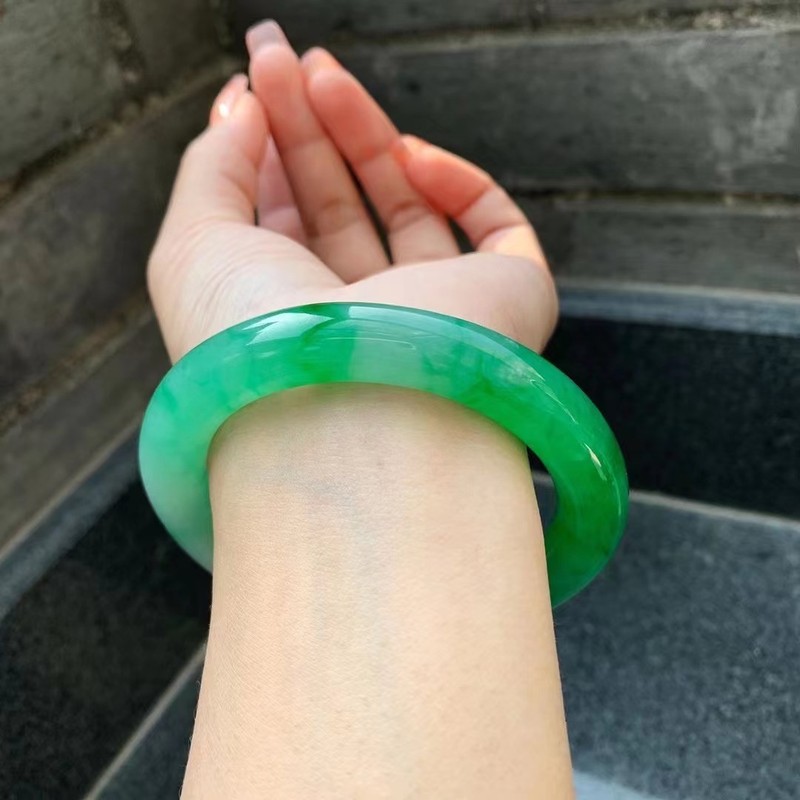 Натуральный бирманский нефрито – обзор и цена Bracelets