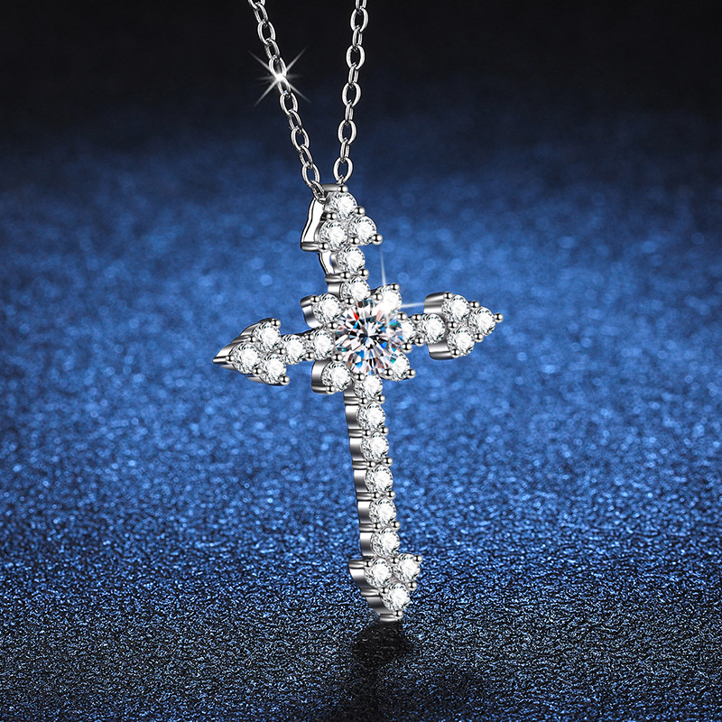 Ожерелье-подвеска LioraGem Pla – обзор и цена Cross Pendant Necklace Gold