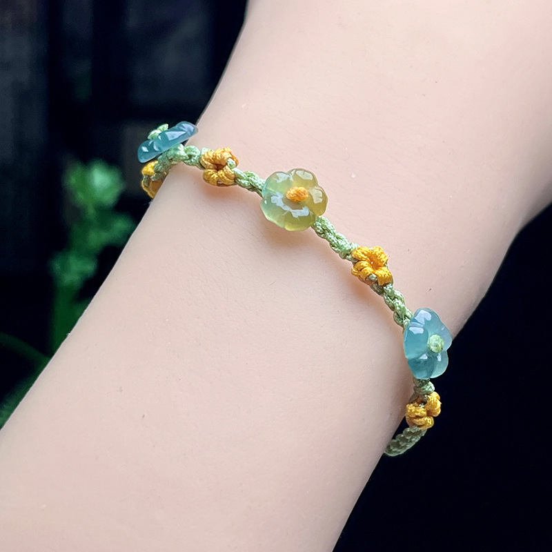 Мьянманский жадеитовый цветочн – обзор и цена Bracelets
